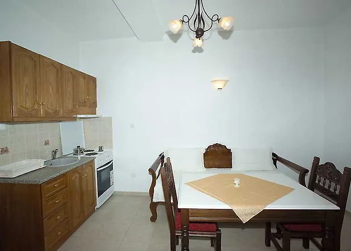 Appartement Kelenis *