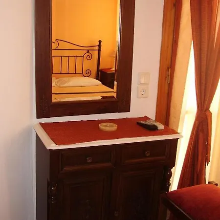 Apartment Kelenis *